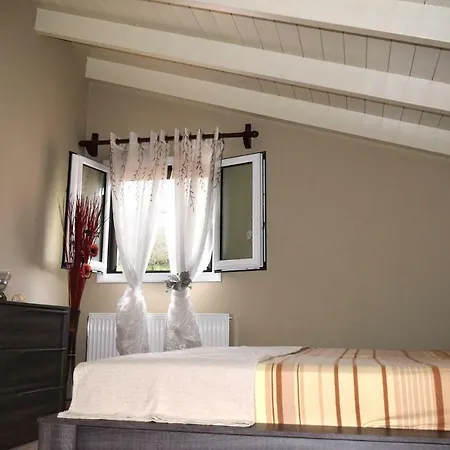 View Loft * أرغوستولي
